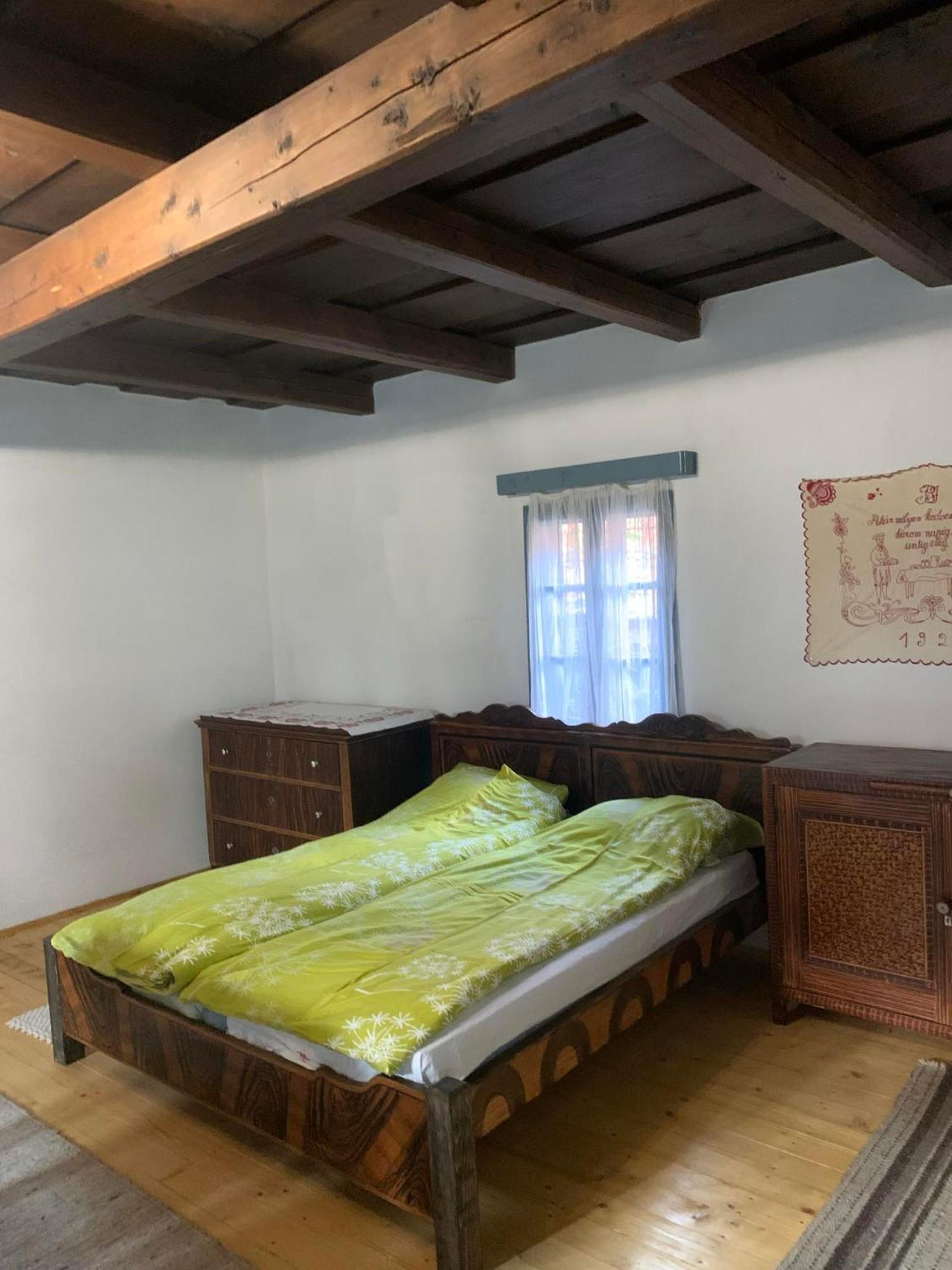 Hotel Biro Vendeghaz Sòvàrad Esterno foto