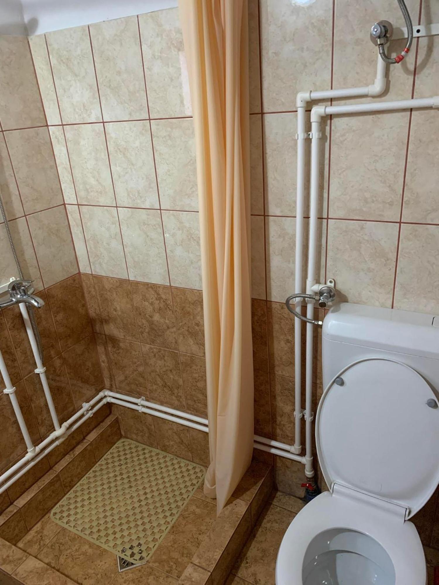 Hotel Biro Vendeghaz Sòvàrad Esterno foto