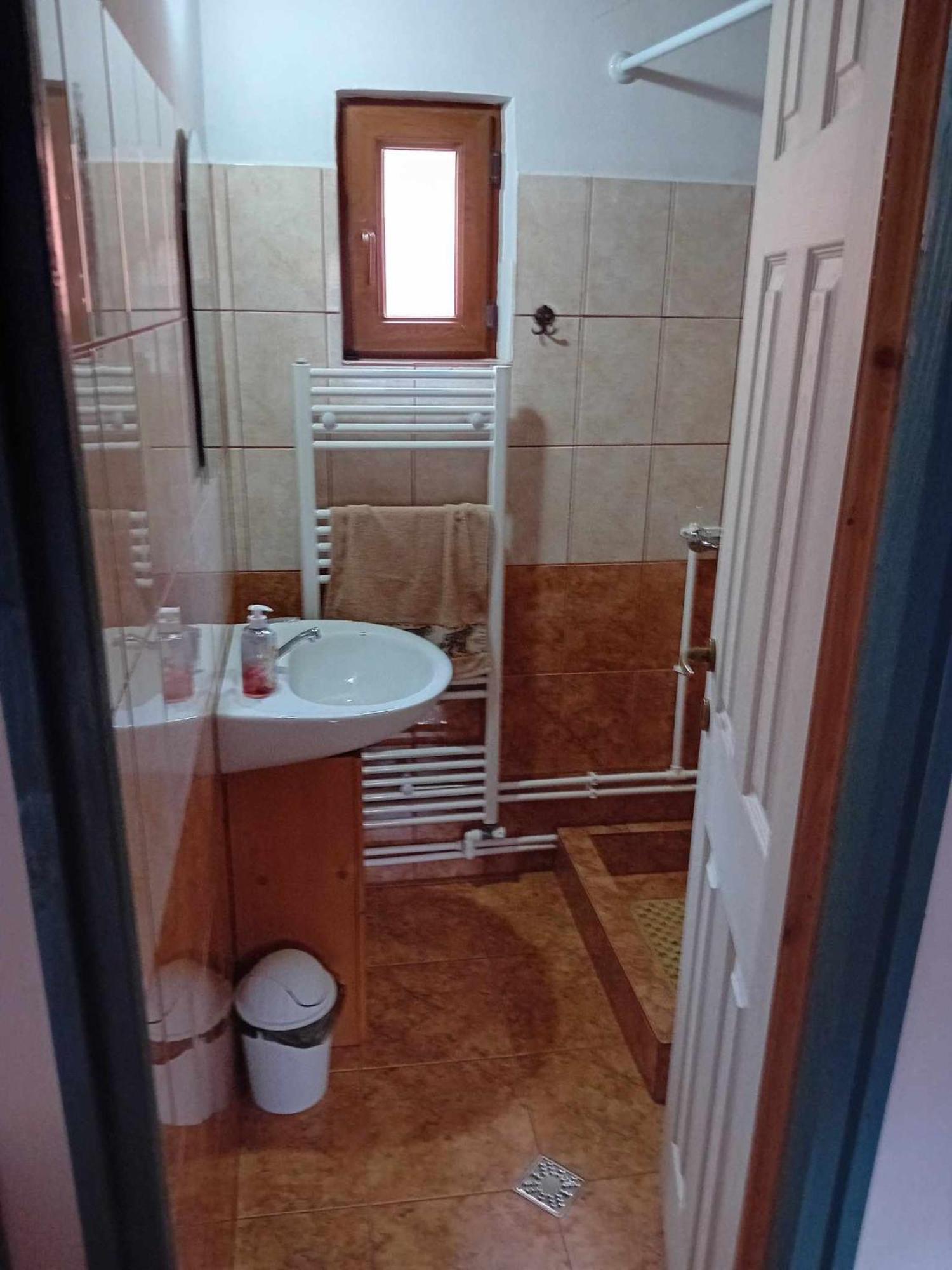 Hotel Biro Vendeghaz Sòvàrad Esterno foto